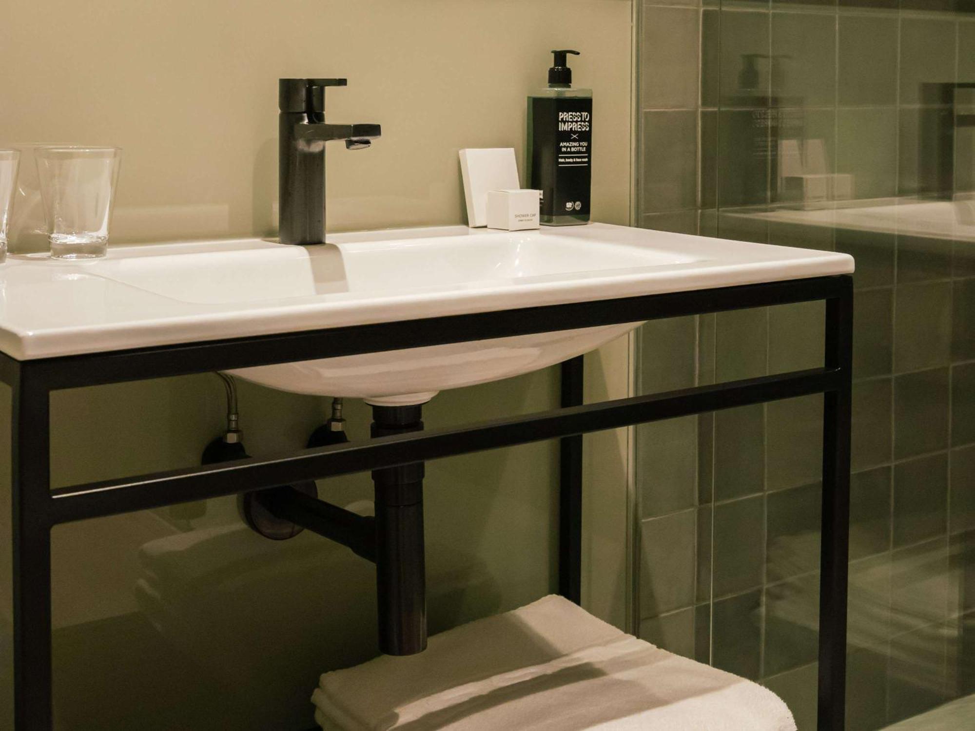 Ibis Styles Lisboa Aeroporto Hotel